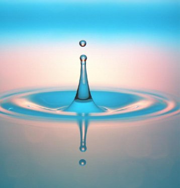 splash-of-single-drop-in-still-water-pink-and-cyan-rotated-and-cropped-AJHD.jpg